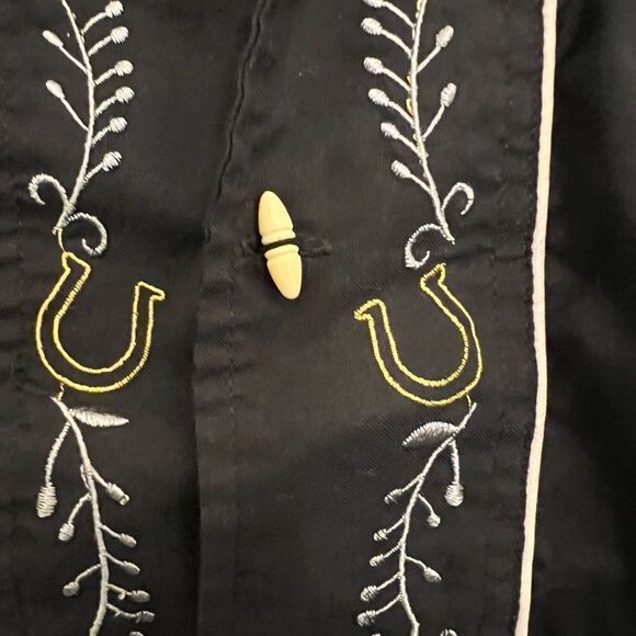 Men’s embroidered western Rodeo D’Tapia Button down size 40 shirt. - Picture 5 of 8